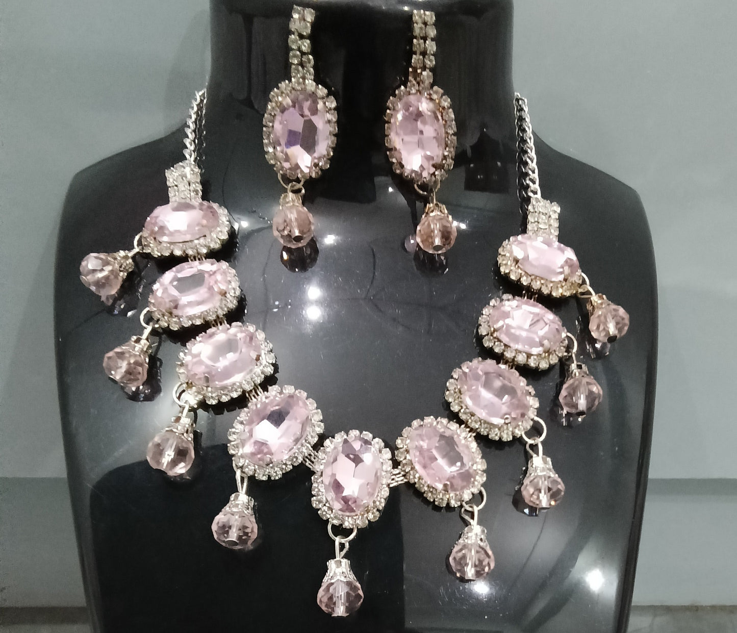 Beautiful Pink necklace set