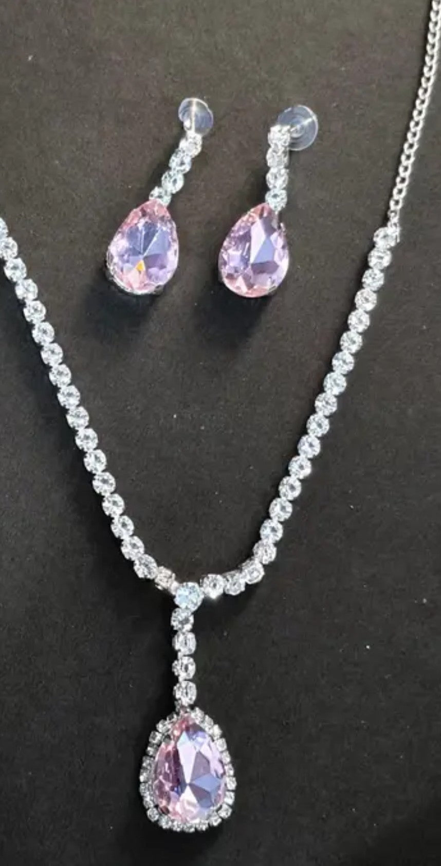 Beautiful Pink necklace set