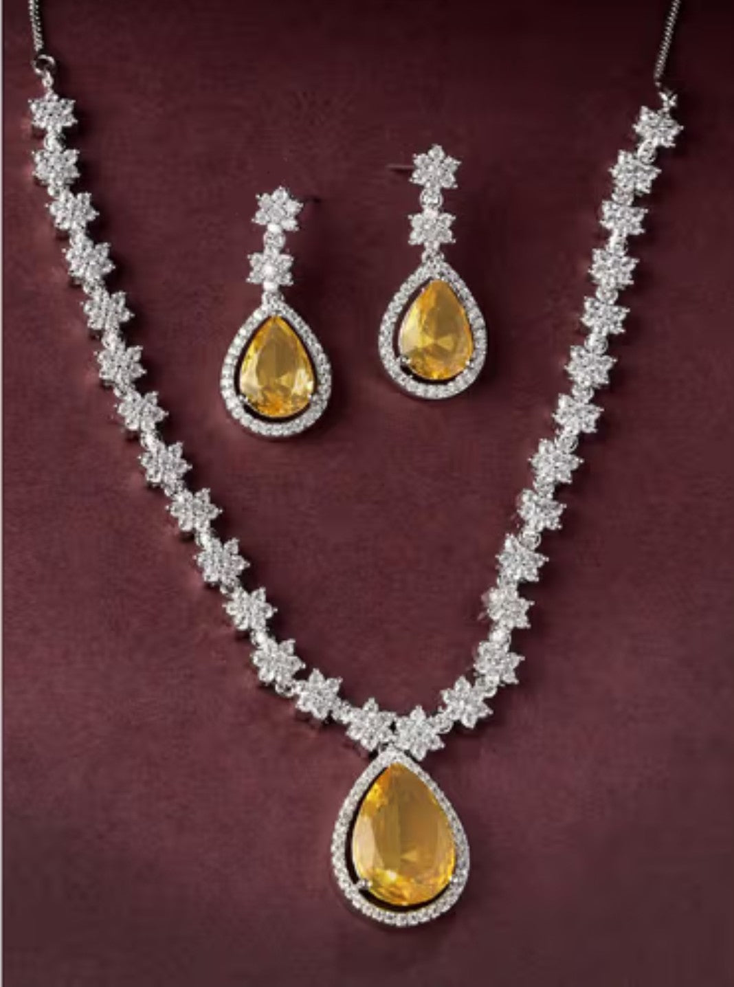 Elegant royal yellow stone necklace set